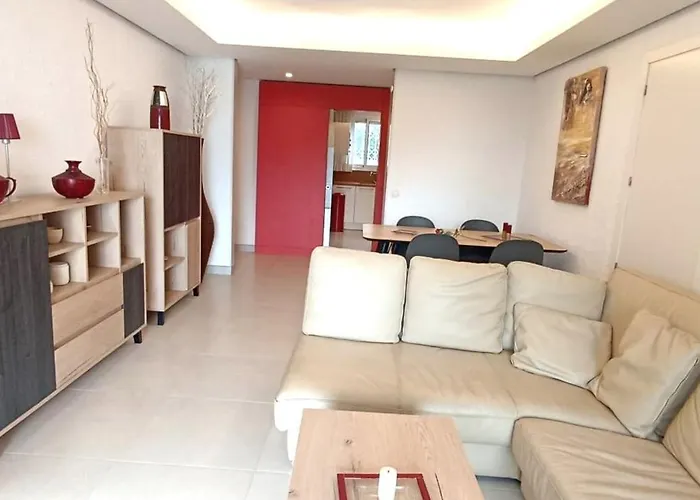 Panorama 4 *