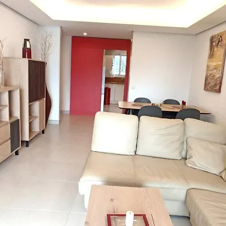 Panorama 4 *